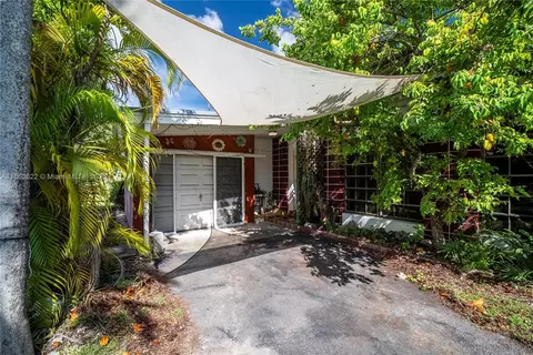9241 Marine Dr, Cutler Bay, FL 33189