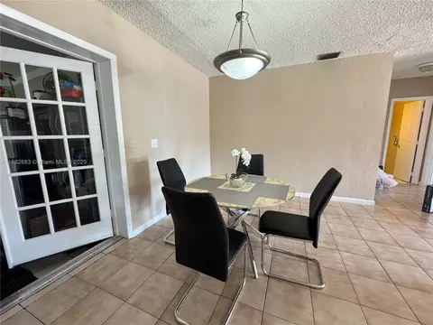 Dining - 275 E 34th St, Hialeah, FL 33013 photo 1 of 1