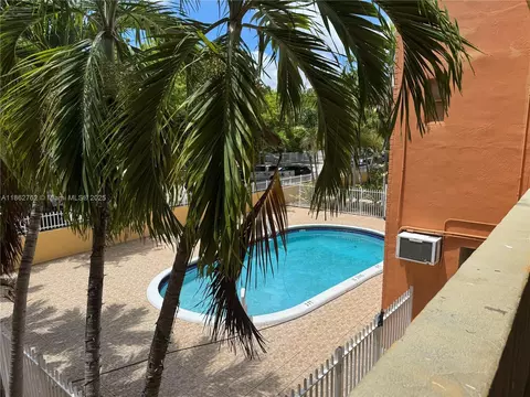 1851 NE 168th St #B7, North Miami Beach, FL 33162