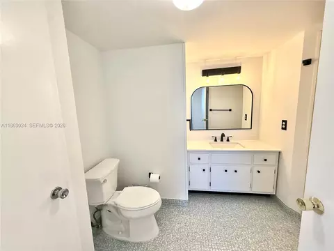 1351 NE Miami Gardens Dr #626E, Miami, FL 33179