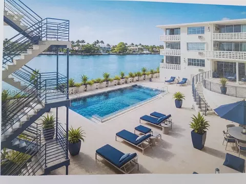 6484 Indian Creek Dr #320, Miami Beach, FL 33141