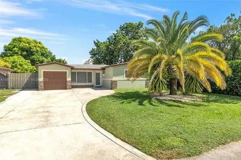7401 Ramona St, Miramar, FL 33023