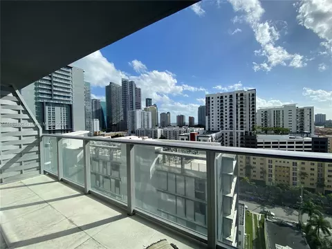 1010 SW 2 Ave #1110, Miami, FL 33130