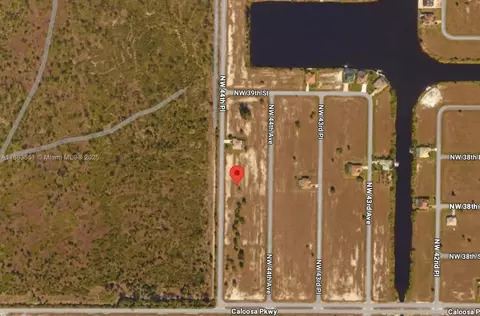3819 NW 44th St, Cape Coral, FL 33993