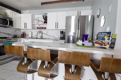 Kitchen - 631 SE 3rd Pl, Hialeah, FL 33010 photo 1 of 2