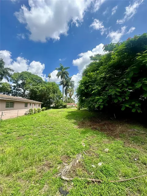 Undisclosed, Miami, FL 33150