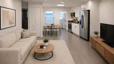 3641 NE 1st Ter, Oakland Park, FL 33334