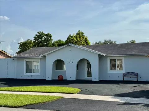 6553 SW 148th Pl, Miami, FL 33193