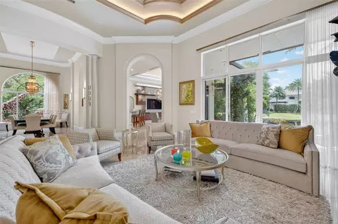 12462 Brookwood Ct, Davie, FL 33330