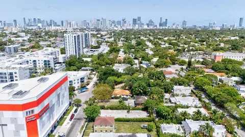 2174 SW 9th St, Miami, FL 33135 photo 8