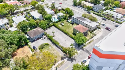 2174 SW 9th St, Miami, FL 33135 photo 7