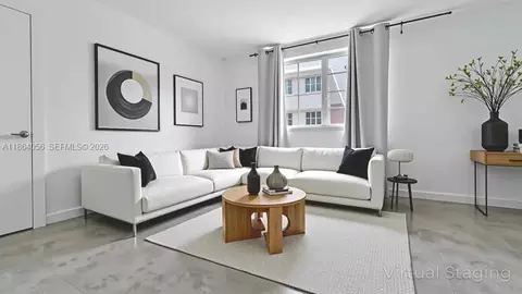 865 Collins Ave #207, Miami Beach, FL 33139