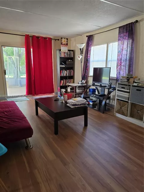 13371 SW 9th Ct, Davie, FL 33325