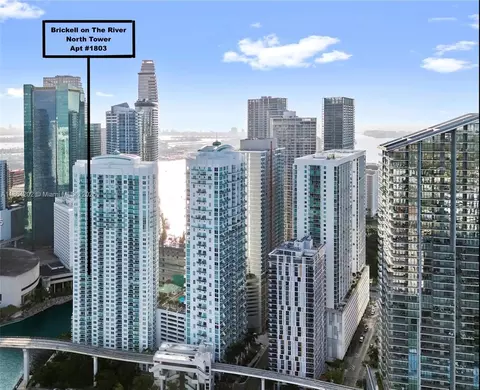 31 SE 5th St #1803, Miami, FL 33131