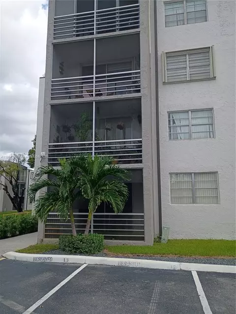 14165 SW 87th St #D103, Miami, FL 33183
