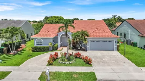 1485 SW 97th Way, Davie, FL 33324