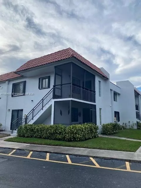 286 Racquet Club Rd #201, Weston, FL 33326