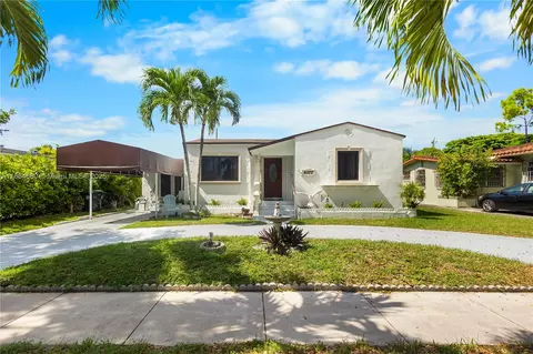 6377 SW 15th St, West Miami, FL 33144