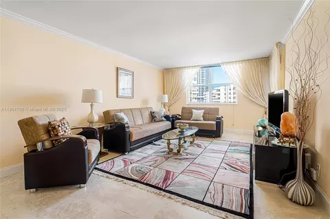 1849 S Ocean Dr #905, Hallandale Beach, FL 33009