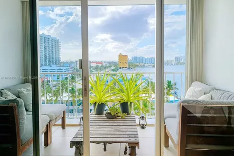 1865 79th St Cswy #10H, North Bay Village, FL 33141