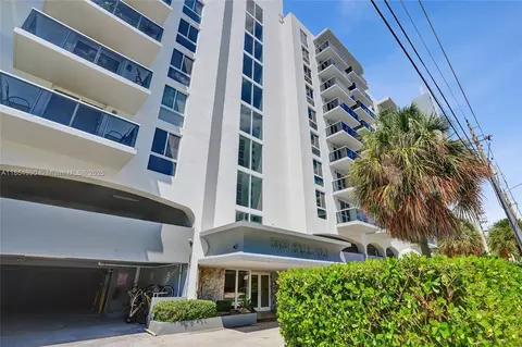 7928 West Dr #303, North Bay Village, FL 33141