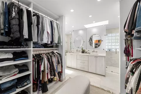 Other - 200 W Mcintyre St, Key Biscayne, FL 33149 photo 10 of 17