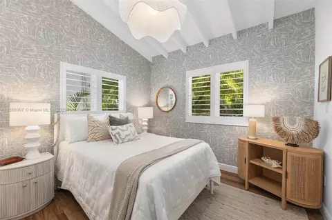 Bedroom - 200 W Mcintyre St, Key Biscayne, FL 33149 photo 3 of 4
