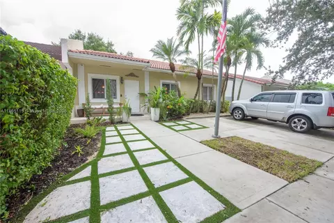 935 NE 13th Ave, Homestead, FL 33033