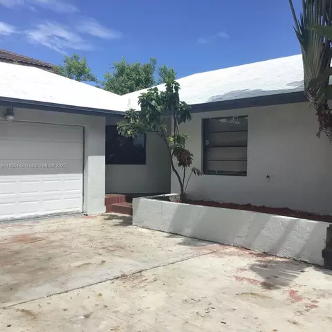 23099 SW 118th Ave, Miami, FL 33170