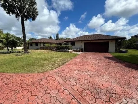 11799 Bailes Rd, Miami, FL 33170
