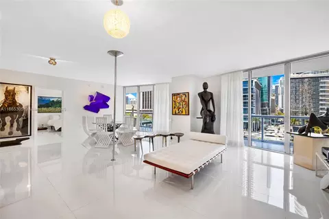 475 Brickell Ave #712-714, Miami, FL 33131