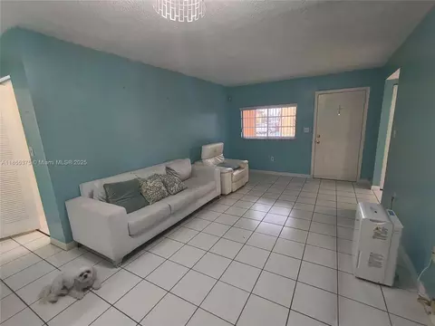 Living - Undisclosed, Hialeah, FL 33018 photo 2 of 3