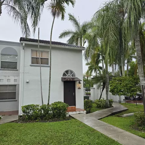 4651 NW 97th Ct #33, Doral, FL 33178