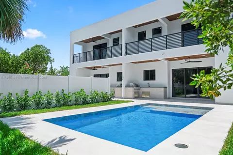1320 NE 16th Ave #B, Fort Lauderdale, FL 33304