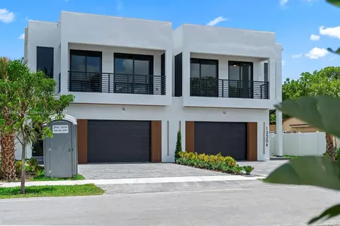 1320 NE 16th Ave #B, Fort Lauderdale, FL 33304