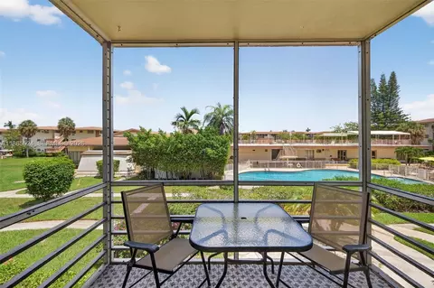 16901 NE 13th Ave #210, Miami, FL 33162
