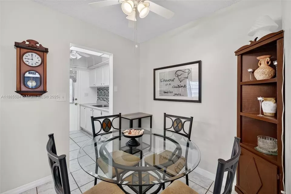 Dining - 16901 NE 13th Ave #210, Miami, FL 33162 photo 1 of 4