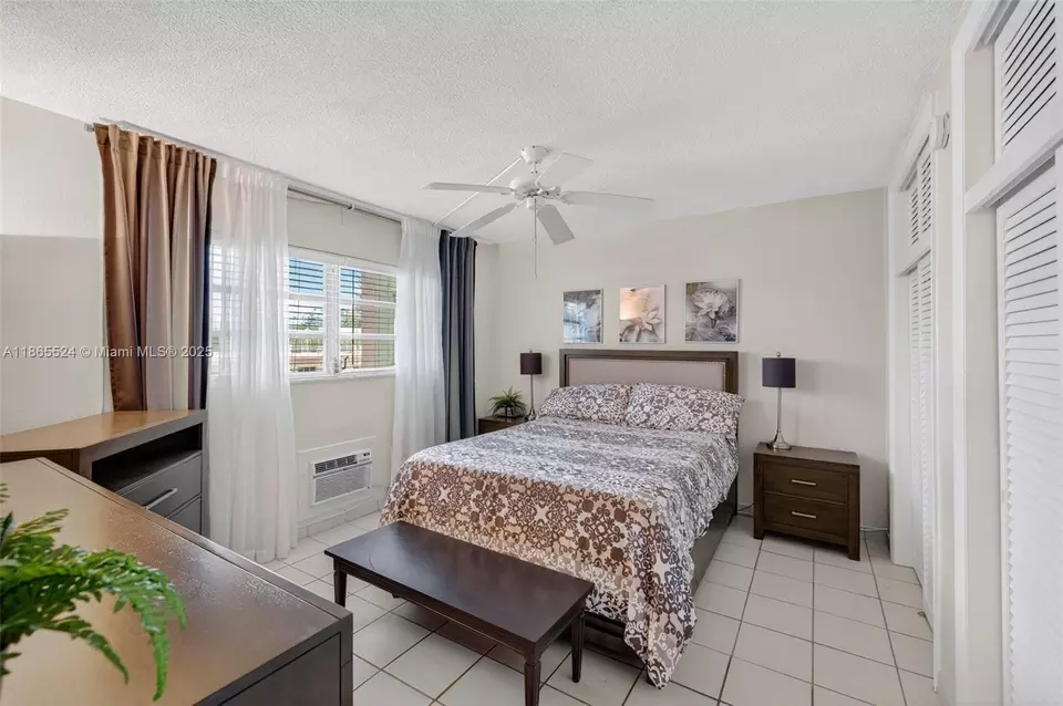 Bedroom - 16901 NE 13th Ave #210, Miami, FL 33162 photo 1 of 3