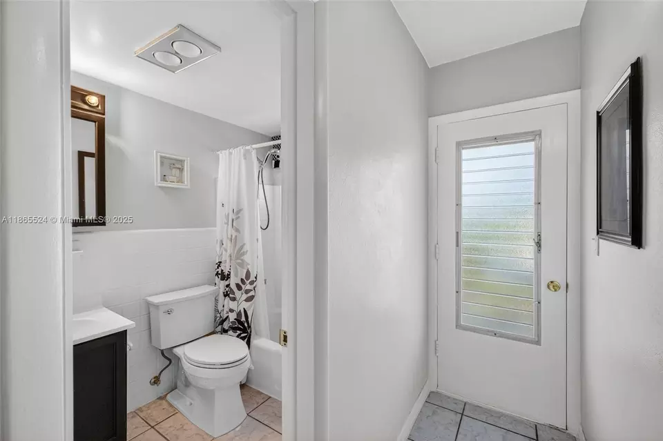 Other - 16901 NE 13th Ave #210, Miami, FL 33162 photo 4 of 13