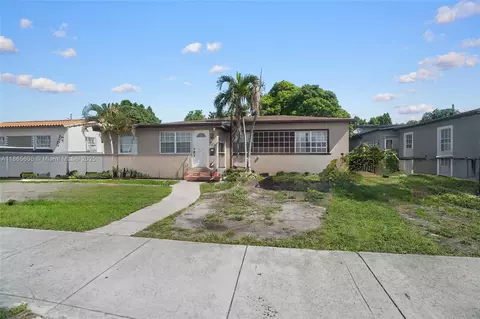 479 E 32nd St, Hialeah, FL 33013