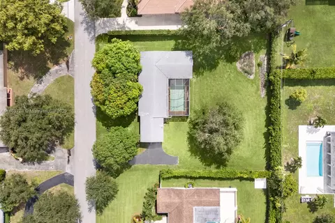 7320 SW 131st St, Pinecrest, FL 33156