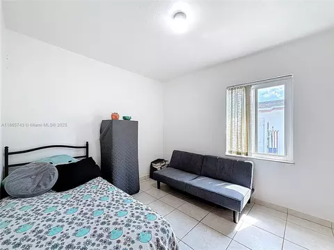 Bedroom - 675 W 30th St, Hialeah, FL 33012 photo 2 of 3
