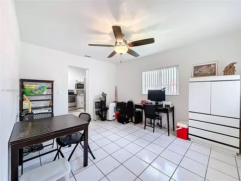 Dining - 675 W 30th St, Hialeah, FL 33012 photo 2 of 2
