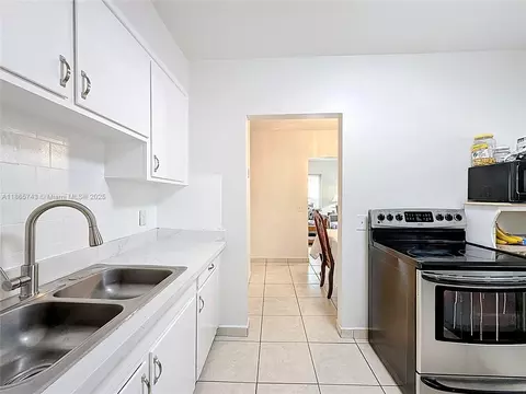 Kitchen - 675 W 30th St, Hialeah, FL 33012 photo 1 of 1