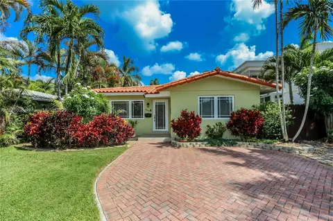 1247 Washington St, Hollywood, FL 33019