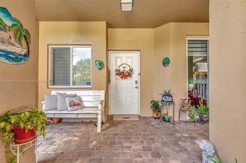 7715 Southampton Ter #105, Tamarac, FL 33321