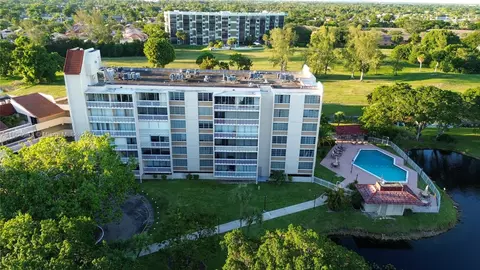 7051 Environ Blvd #431, Lauderhill, FL 33319