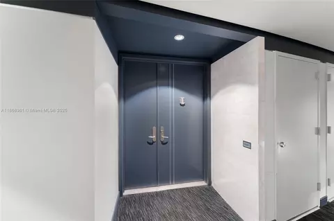 901 Brickell Key Blvd #2801, Miami, FL 33131