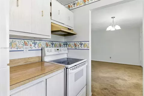 Kitchen - 209 Laguna Ct, Saint Augustine, FL 32086 photo 1 of 2