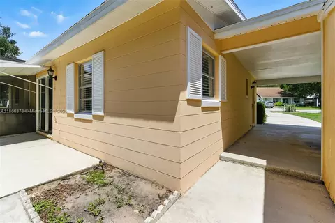 Exterior - 209 Laguna Ct, Saint Augustine, FL 32086 photo 4 of 5